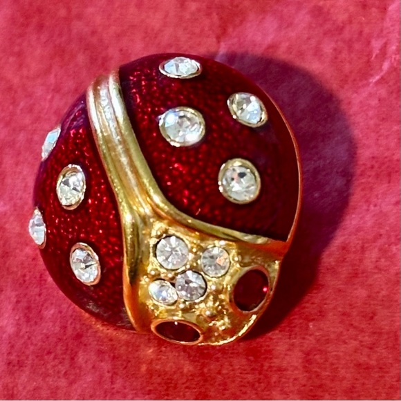 Vintage Krementz Red Enamel, Rhinestone and Gold Ladybug Brooch, EUC - Picture 4 of 8